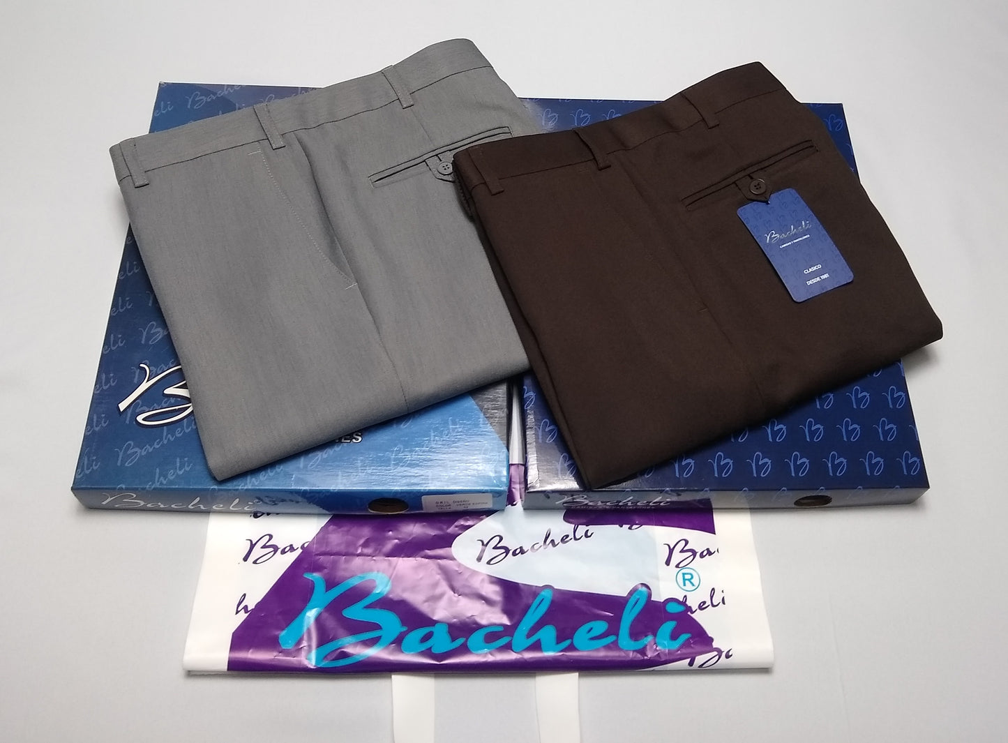 Gabardina R001